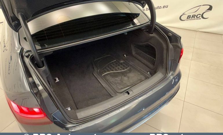 
								Audi A4 2.0 Premium Automatas 2021 full									