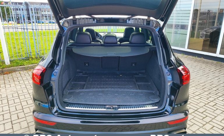 
								Porsche Cayenne 3.0 diesel V6 Automatas 2016 full									