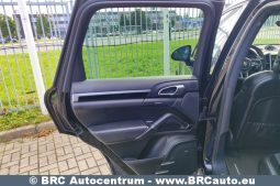 
										Porsche Cayenne 3.0 diesel V6 Automatas 2016 full									
