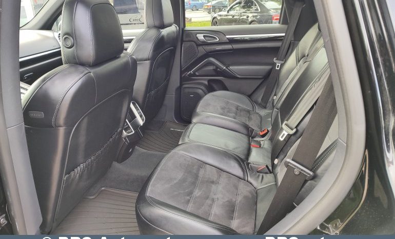 
								Porsche Cayenne 3.0 diesel V6 Automatas 2016 full									