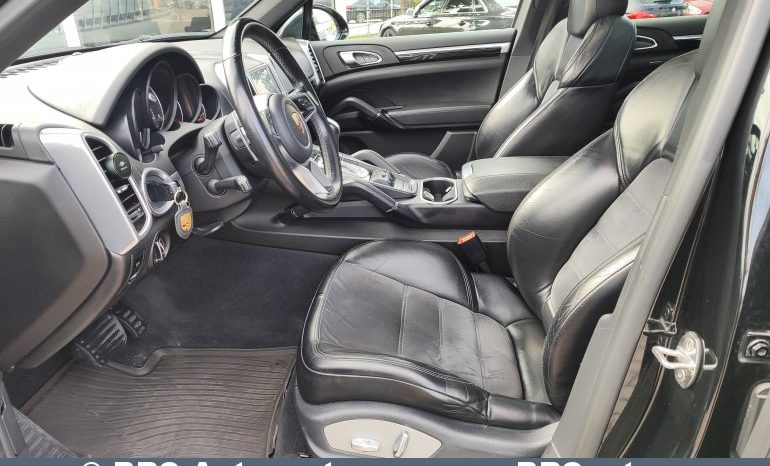 
								Porsche Cayenne 3.0 diesel V6 Automatas 2016 full									