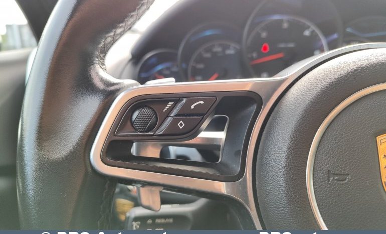 
								Porsche Cayenne 3.0 diesel V6 Automatas 2016 full									