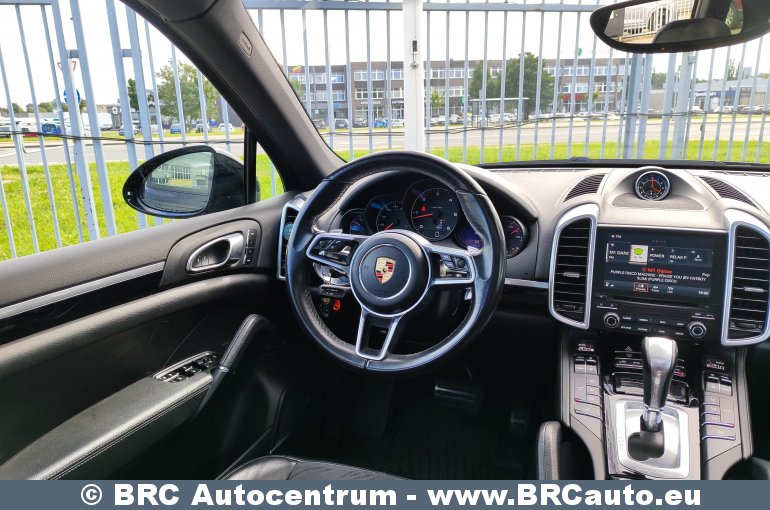 Porsche Cayenne 3.0 diesel V6 Automatas 2016