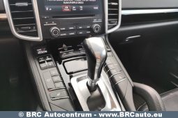 
										Porsche Cayenne 3.0 diesel V6 Automatas 2016 full									