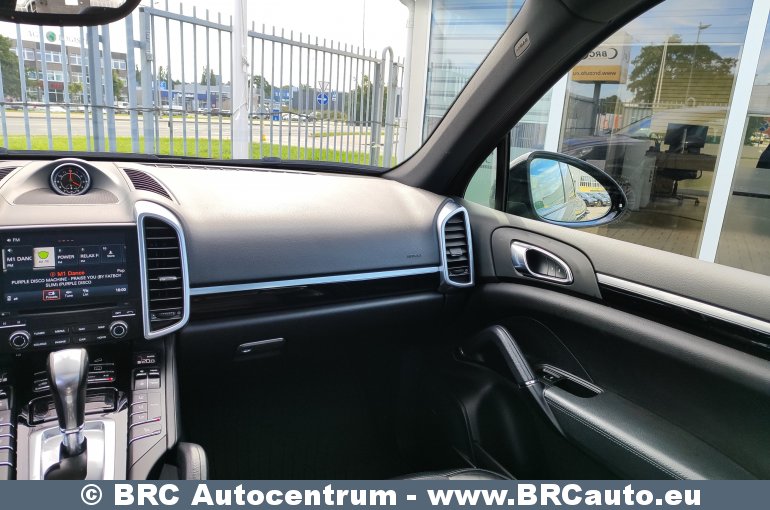 Porsche Cayenne 3.0 diesel V6 Automatas 2016