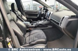 
										Porsche Cayenne 3.0 diesel V6 Automatas 2016 full									