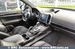 
										Porsche Cayenne 3.0 diesel V6 Automatas 2016 full									