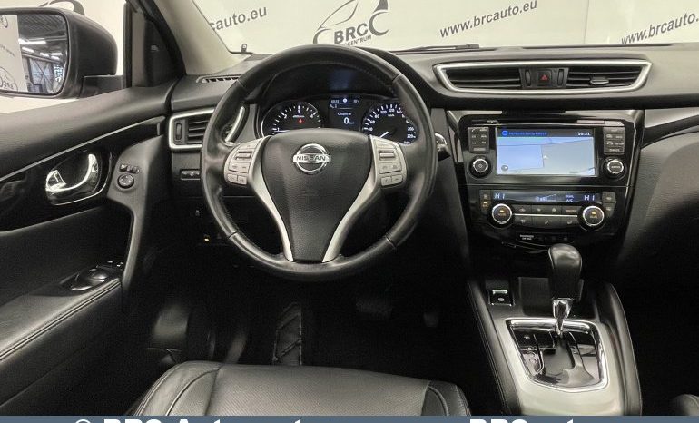 
								Nissan Qashqai 1.6 dCi Tekna 2WD Automatas 2014 full									