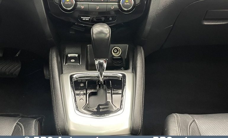 
								Nissan Qashqai 1.6 dCi Tekna 2WD Automatas 2014 full									
