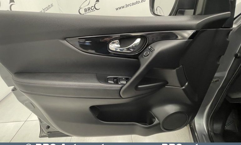 
								Nissan Qashqai 1.6 dCi Tekna 2WD Automatas 2014 full									