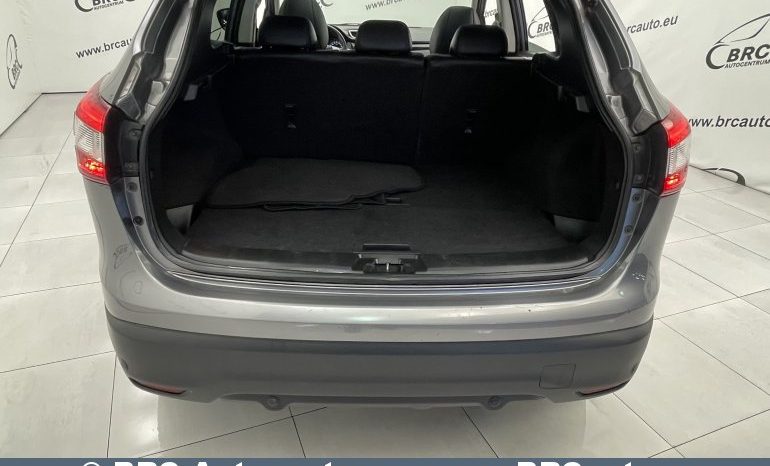 
								Nissan Qashqai 1.6 dCi Tekna 2WD Automatas 2014 full									