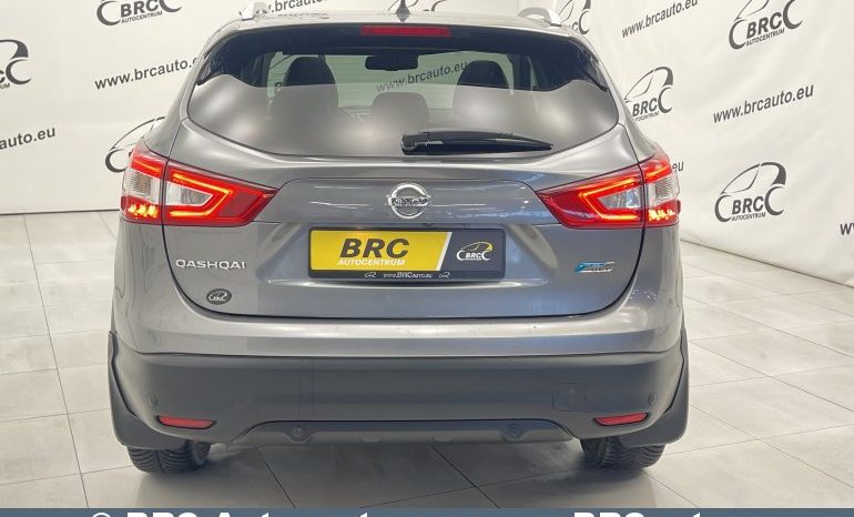 
								Nissan Qashqai 1.6 dCi Tekna 2WD Automatas 2014 full									