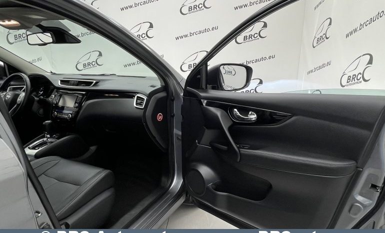 
								Nissan Qashqai 1.6 dCi Tekna 2WD Automatas 2014 full									