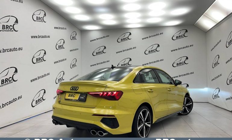 
								Audi S3 2.0 Sportback Automatas 2022 full									