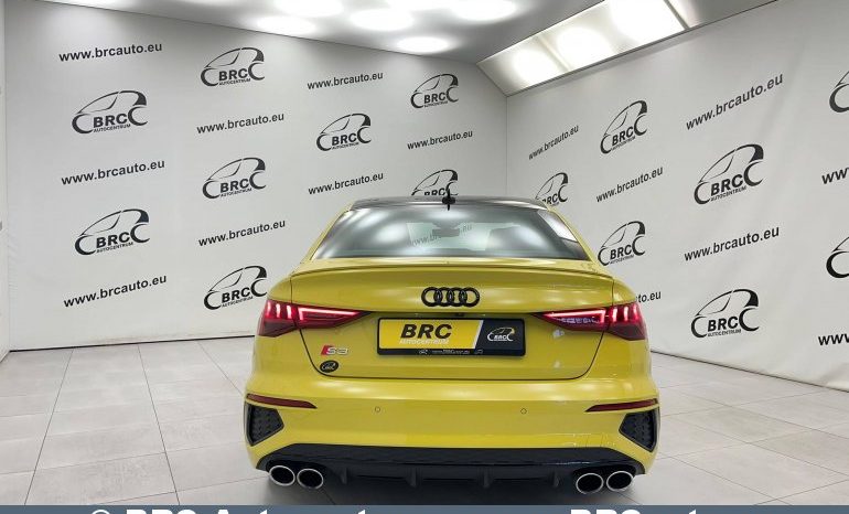 
								Audi S3 2.0 Sportback Automatas 2022 full									