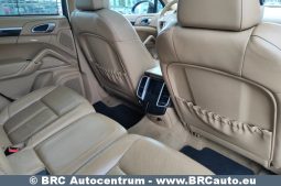 
										Porsche Cayenne 3.0 diesel V6 AWD Automatas 2012 full									