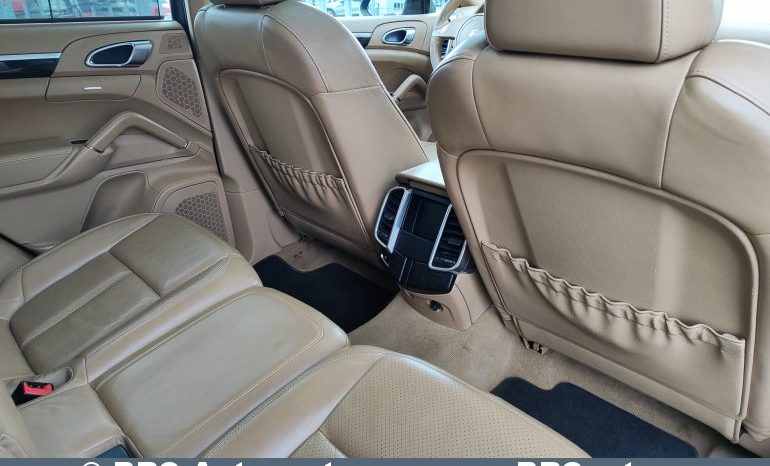
								Porsche Cayenne 3.0 diesel V6 AWD Automatas 2012 full									