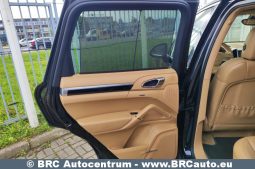 
										Porsche Cayenne 3.0 diesel V6 AWD Automatas 2012 full									