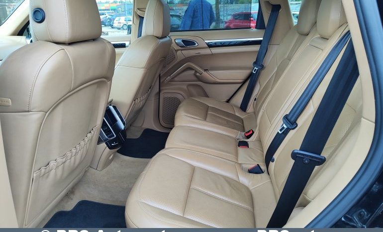 
								Porsche Cayenne 3.0 diesel V6 AWD Automatas 2012 full									