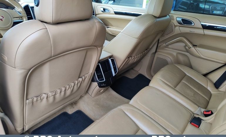 
								Porsche Cayenne 3.0 diesel V6 AWD Automatas 2012 full									