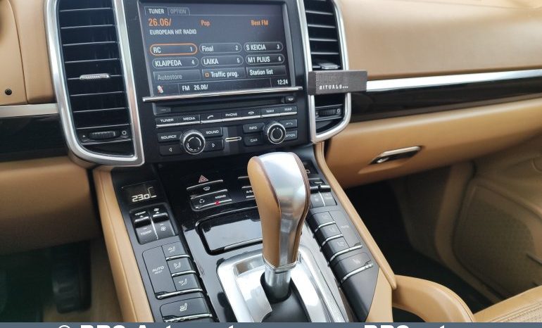 
								Porsche Cayenne 3.0 diesel V6 AWD Automatas 2012 full									