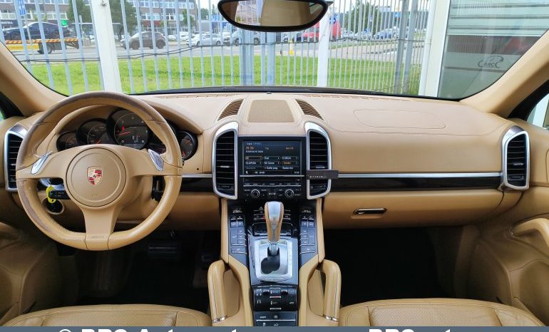 
								Porsche Cayenne 3.0 diesel V6 AWD Automatas 2012 full									