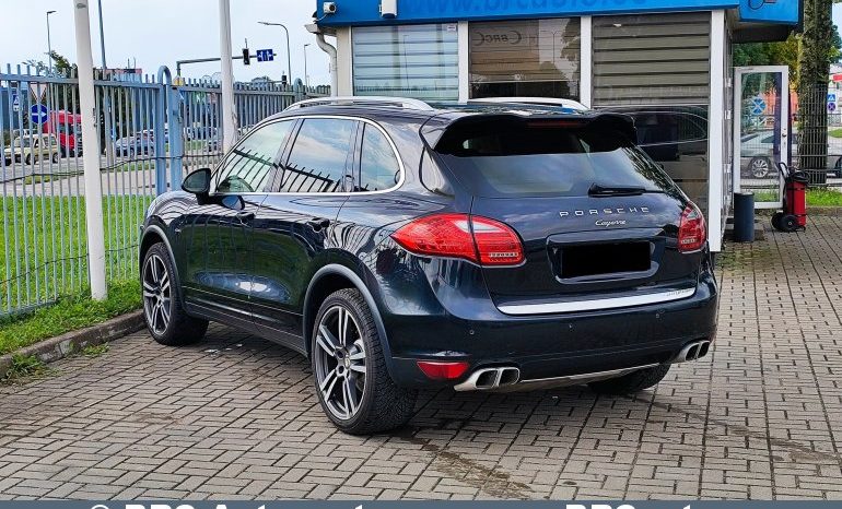 
								Porsche Cayenne 3.0 diesel V6 AWD Automatas 2012 full									
