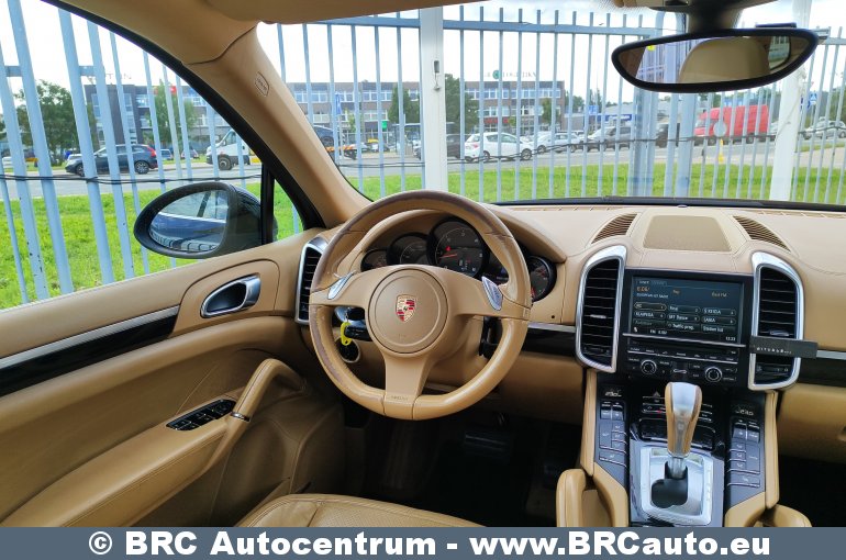 Porsche Cayenne 3.0 diesel V6 AWD Automatas 2012