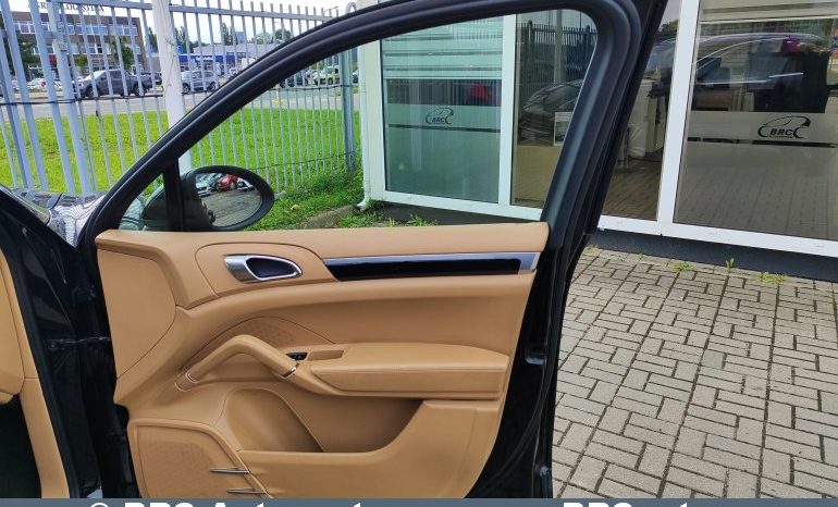 
								Porsche Cayenne 3.0 diesel V6 AWD Automatas 2012 full									