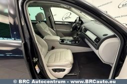
										Volkswagen Touareg 3.0 TDI Automatas 2011 full									