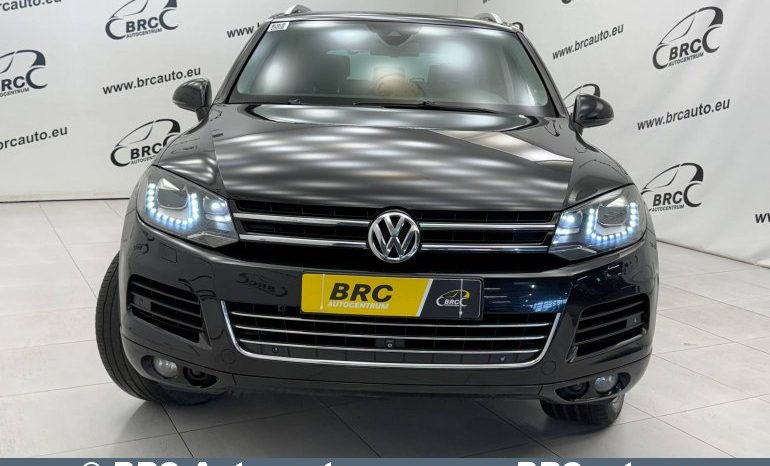 
								Volkswagen Touareg 3.0 TDI Automatas 2011 full									
