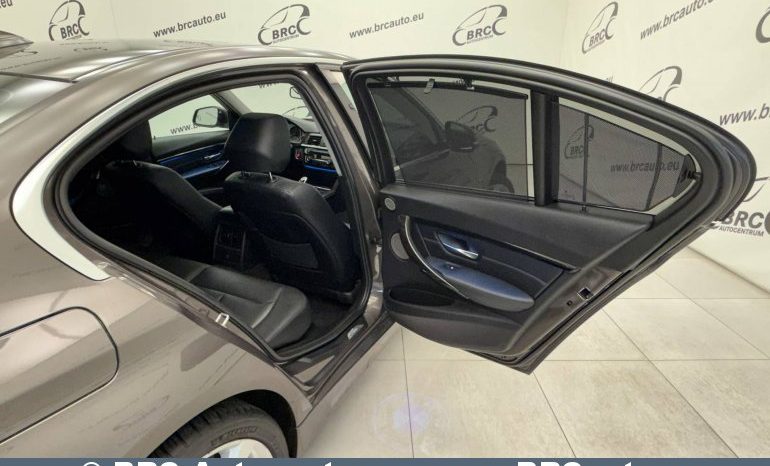 
								BMW 320 d Luxury Automatas 2013 full									