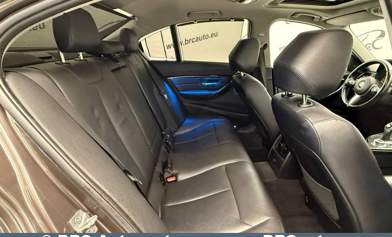 
								BMW 320 d Luxury Automatas 2013 full									