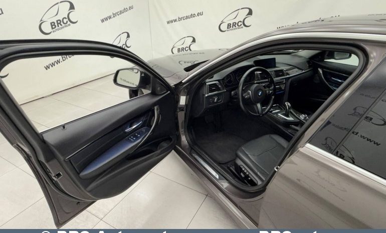 
								BMW 320 d Luxury Automatas 2013 full									