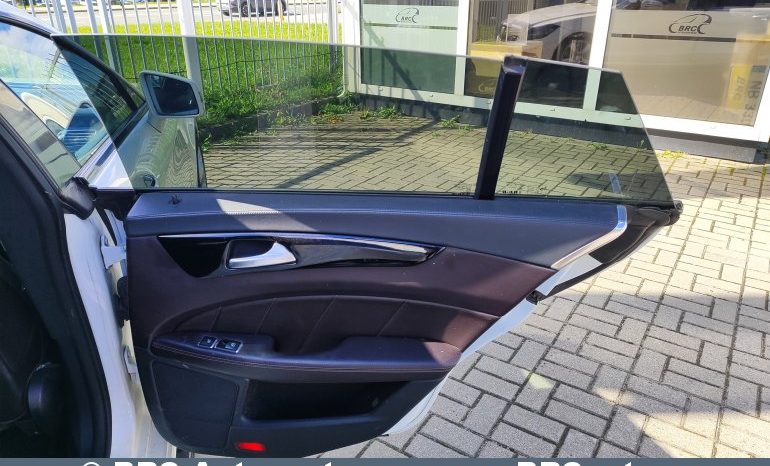 
								Mercedes-Benz CLS 350 3.0 CDI V6 4MATIC Shooting Brake Automatas 2013 full									