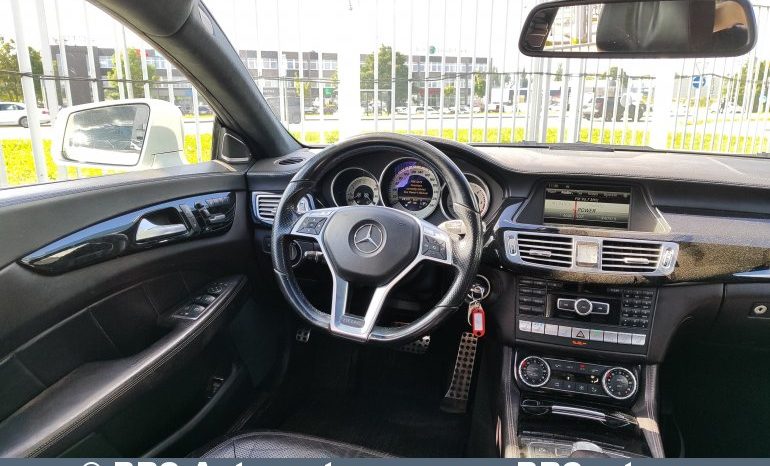 
								Mercedes-Benz CLS 350 3.0 CDI V6 4MATIC Shooting Brake Automatas 2013 full									