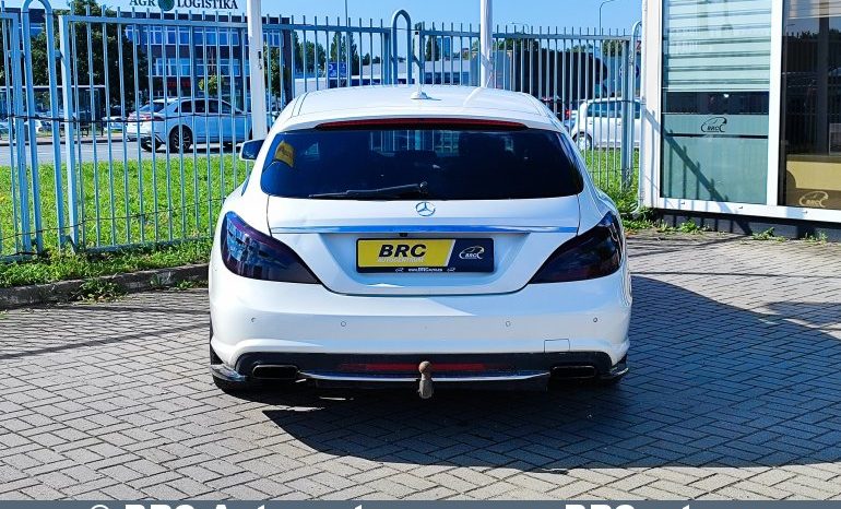 
								Mercedes-Benz CLS 350 3.0 CDI V6 4MATIC Shooting Brake Automatas 2013 full									