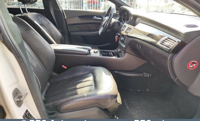 
								Mercedes-Benz CLS 350 3.0 CDI V6 4MATIC Shooting Brake Automatas 2013 full									