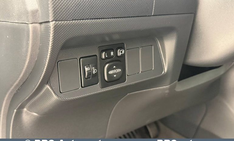 
								Toyota Auris 1.8 Hybrid Automtas 2010 full									
