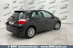 
										Toyota Auris 1.8 Hybrid Automtas 2010 full									