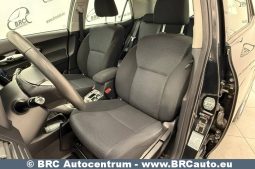 
										Toyota Auris 1.8 Hybrid Automtas 2010 full									