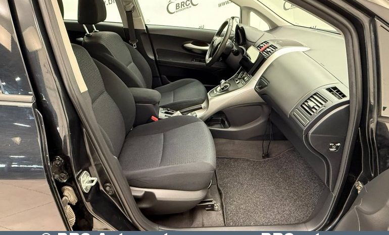 
								Toyota Auris 1.8 Hybrid Automtas 2010 full									