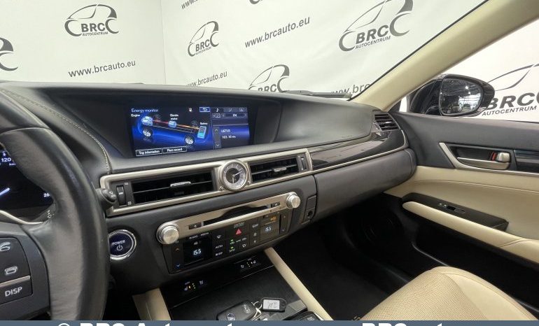 
								Lexus GS 300h Hybrid Automatas 2015 full									