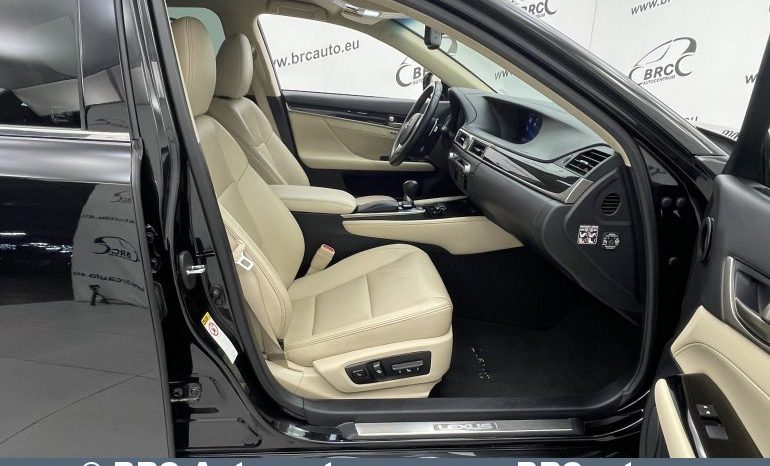 
								Lexus GS 300h Hybrid Automatas 2015 full									
