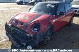 
										Mini Cooper Clubman S 2.0 ALL4 2017 full									