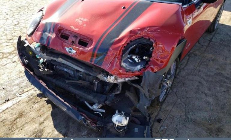 
								Mini Cooper Clubman S 2.0 ALL4 2017 full									