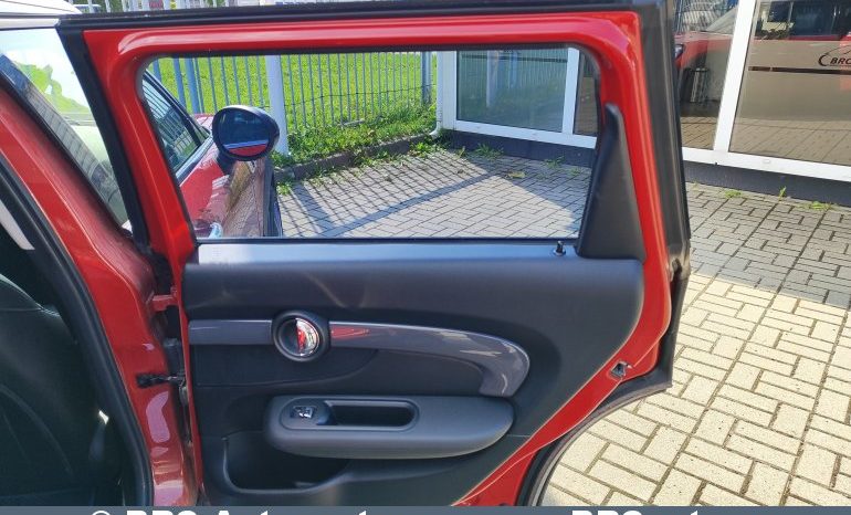 
								Mini Cooper Clubman S 2.0 ALL4 2017 full									