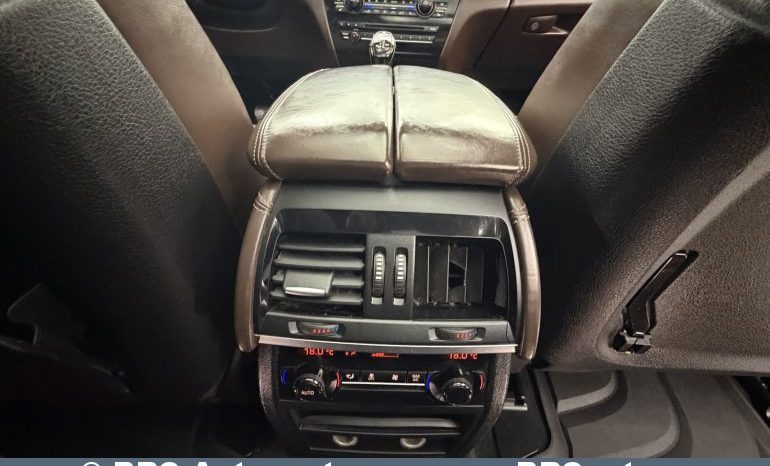 
								BMW X5 xDrive50i M-Sport Automatas 2015 full									