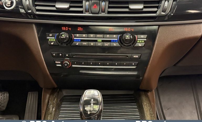 
								BMW X5 xDrive50i M-Sport Automatas 2015 full									