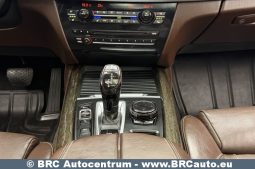 
										BMW X5 xDrive50i M-Sport Automatas 2015 full									